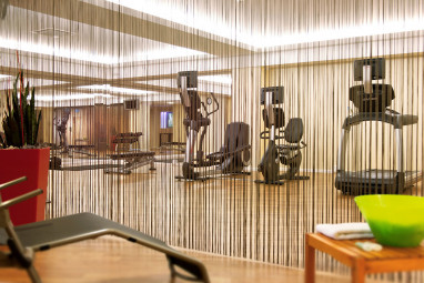 Courtyard by Marriott Düsseldorf Hafen: Gimnasio