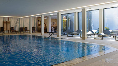 HOTEL SCHNITTERHOF – Fachwerk verbindet: Piscina