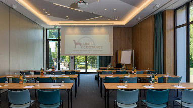 HOTEL SCHNITTERHOF – Fachwerk verbindet: Meeting Room