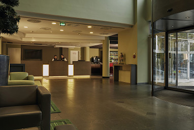 H4 Hotel Kassel: Hall