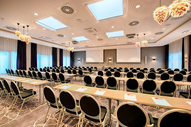 Leonardo Hotel Wolfsburg City Center: Sala de conferencia