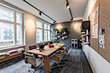 Design Offices Berlin Unter den Linden: vergaderruimte