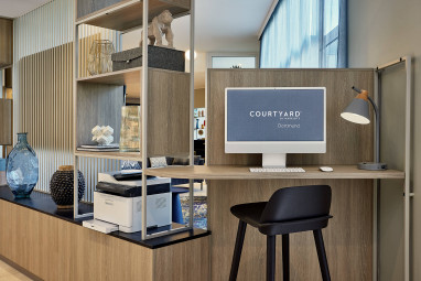 Courtyard by Marriott Dortmund: Bar/Lounge