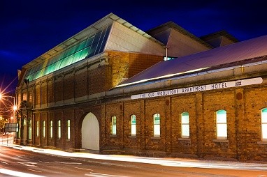 The Old Woolstore Apartment Hotel: Vista exterior