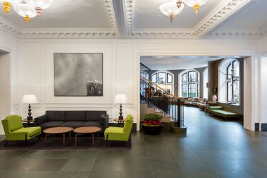 The Radisson Blu Edwardian Bloomsbury Street : Lobby