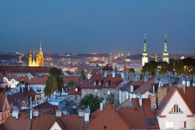 OREA Hotel Pyramida: Außenansicht