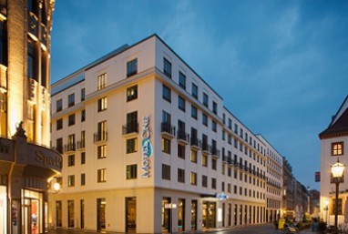 Motel One Leipzig-Nikolaikirche: Exterior View