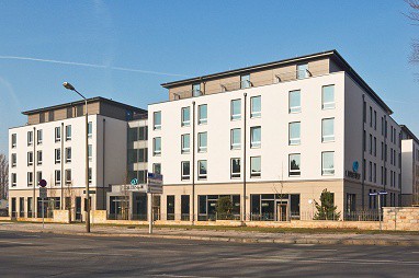 Motel One Dresden-Palaisplatz: Vue extérieure