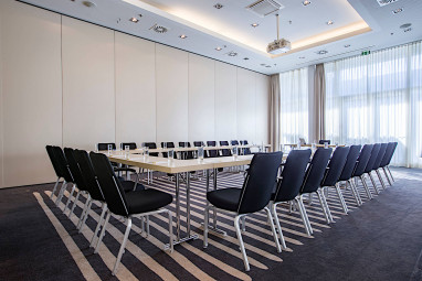 Park Inn by Radisson Linz: Sala de conferencia