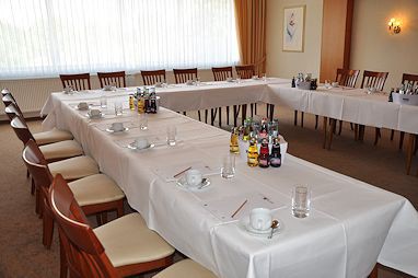 Romantik Hotel Schmiedegasthaus Gehrke: Sala de reuniões
