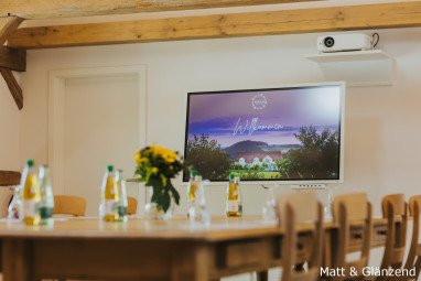 Hollerhöfe - Zu Gast im Dorf: Meeting Room