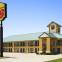 Super 8 by Wyndham Grand Prairie Southwest